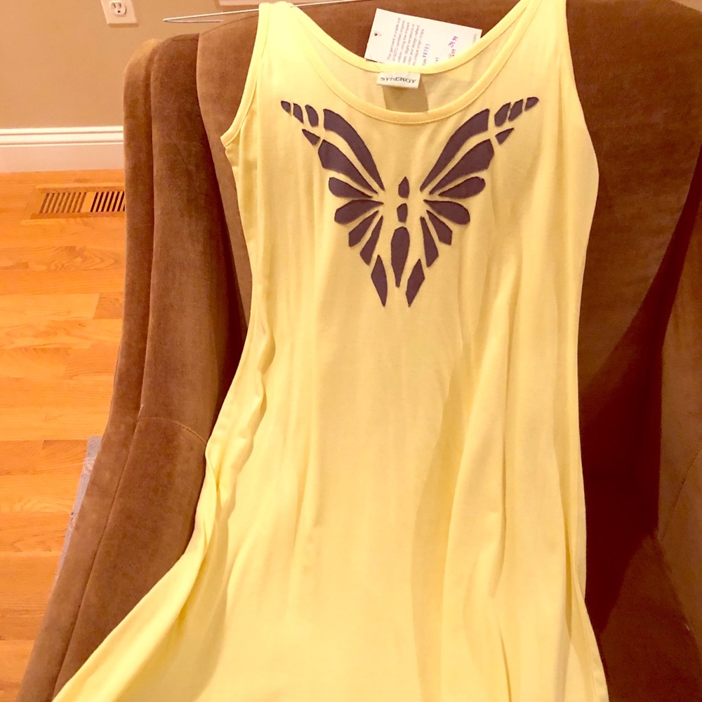 Cute little shift dress for this extended summer!